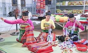 Thanh Hóa: Bảo tồn nghề và làng nghề truyền thống gắn với xây dựng nông thôn mới