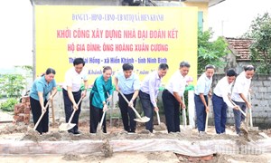 Xã Hiển Khánh (tỉnh Ninh Bình) tổ chức lễ phát động và khởi công xây dựng nhà Đại đoàn kết cho hộ nghèo, cận nghèo, có hoàn cảnh khó khăn