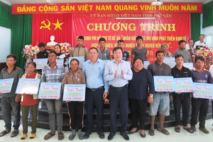 “Chìa khóa” giúp người dân thoát nghèo bền vững