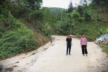 MTTQ các cấp tỉnh Lạng Sơn huy động sức dân xây dựng giao thông nông thôn