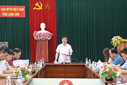 Họp Ban Vận động cứu trợ tỉnh Lạng Sơn