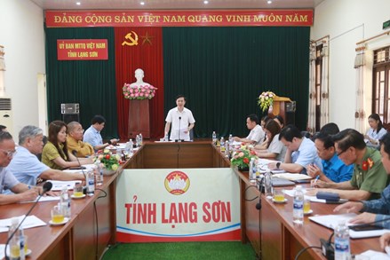 Ủy ban MTTQ Việt Nam tỉnh Lạng Sơn lấy ý kiến sửa đổi, bổ sung một số điều của Hiến pháp năm 2013