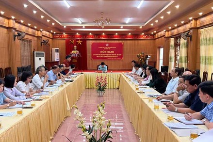 Ủy ban Mặt trận Tổ quốc tỉnh Hòa Bình lấy ý kiến dự thảo Nghị quyết sửa đổi, bổ sung một số điều của Hiến pháp năm 2013