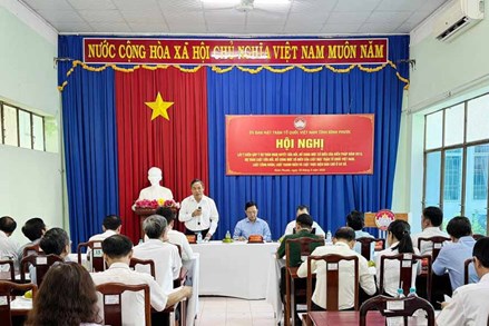 Ủy ban MTTQ tỉnh: Bình Phước, Lâm Đồng, Hà Tĩnh lấy ý kiến góp ý dự thảo Nghị quyết sửa đổi, bổ sung một số điều của Hiến pháp năm 2013 
