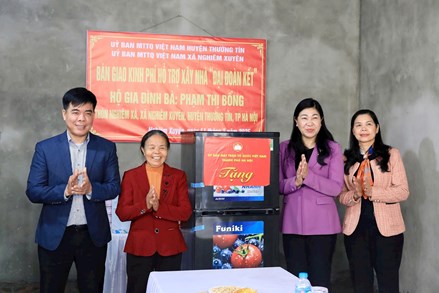 Năm 2025, Hà Nội tiếp tục hỗ trợ 95 nhà đại đoàn kết trên địa bàn 10 huyện