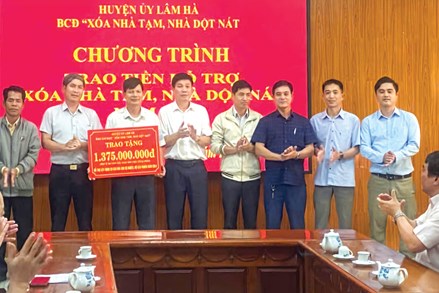 Lâm Hà chung sức xoá nhà tạm, nhà dột nát