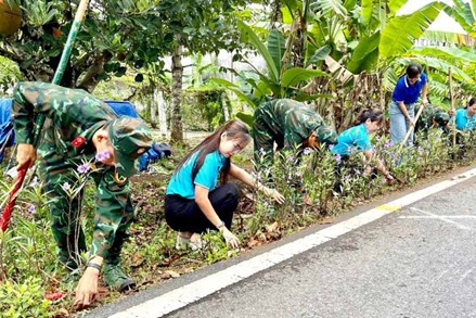 Huyện Phú Giáo (Bình Dương): Lan tỏa “Ngày thứ bảy văn minh” bằng hành động thiết thực