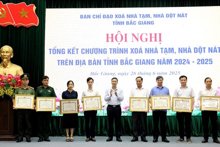Bắc Giang hoàn thành chương trình xóa nhà tạm, nhà dột nát năm 2025