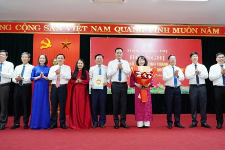 Quảng Trị công bố quyết định thành lập Cơ quan Ủy ban Mặt trận Tổ quốc Việt Nam tỉnh