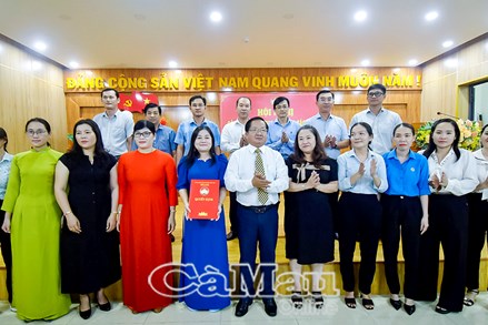 Uỷ ban MTTQ Việt Nam tỉnh Cà Mau thành lập 10 phòng, ban 
