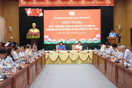 Bắc Ninh: Góp ý, phản biện Dự thảo Báo cáo chính trị trình Đại hội Đảng bộ tỉnh