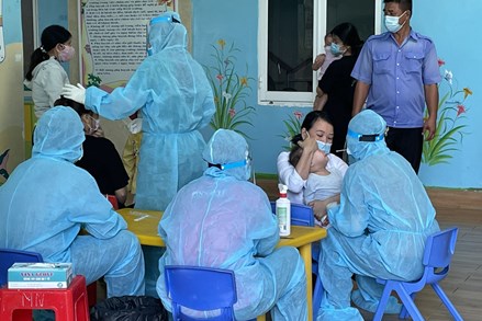 COVID-19 ngày 14/11: Việt Nam ghi nhận 8.176 ca mắc mới COVID-19; Số ca mắc vượt mốc 1 triệu
