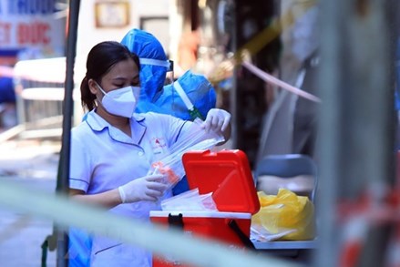 COVID-19 ngày 29/11: Việt Nam ghi nhận 13.770 ca nhiễm mới; Hà Nội ghi nhận số ca mắc kỷ lục với 220 ca cộng đồng