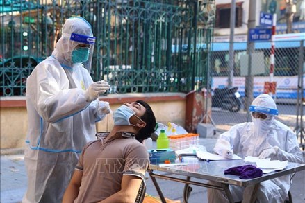 COVID-19 ngày 26/12: Việt Nam có 15.218 ca nhiễm mới; Hà Nội tiếp tục ghi nhận số ca mắc mới nhiều nhất cả nước với 1.910 ca