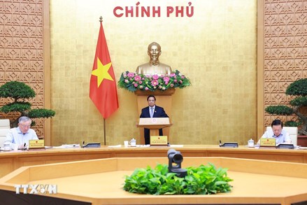 Thủ tướng: Bảo đảm thông suốt liên tục trong quá trình sắp xếp đơn vị hành chính 