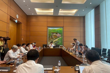 Đại biểu tán thành phạm vi sửa đổi, bổ sung một số điều liên quan trực tiếp đến sắp xếp tổ chức bộ máy của MTTQ Việt Nam