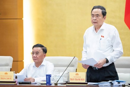 Phiên họp thứ hai của Ủy ban dự thảo sửa đổi, bổ sung một số điều của Hiến pháp