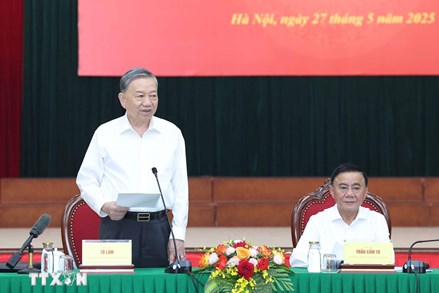 Tổng Bí thư: Khẩn trương chuẩn bị đại hội đảng bộ các cấp tiến tới Đại hội XIV của Đảng