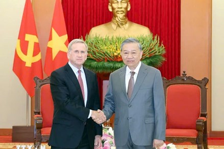 Tổng Bí thư Tô Lâm tiếp Chủ tịch phụ trách Quản trị toàn cầu, Tập đoàn Qualcomm 