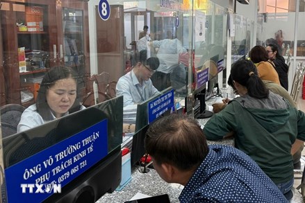 Công điện số 93/CĐ-TTg: Đẩy nhanh tiến độ thực hiện chính sách, chế độ đối với CBCCVC khi sắp xếp bộ máy
