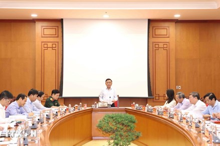 Thường trực Ban Bí thư chủ trì giao ban với các ban đảng, 4 văn phòng, đảng ủy, cơ quan, đoàn thể Trung ương 