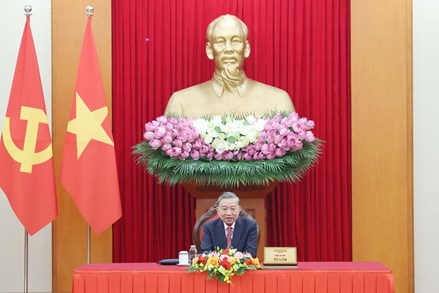 Tổng thống Donald Trump: Hoa Kỳ sẽ giảm đáng kể thuế đối ứng cho hàng Việt Nam