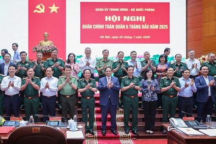 Thủ tướng Phạm Minh Chính dự Hội nghị Quân chính toàn quân 6 tháng đầu năm