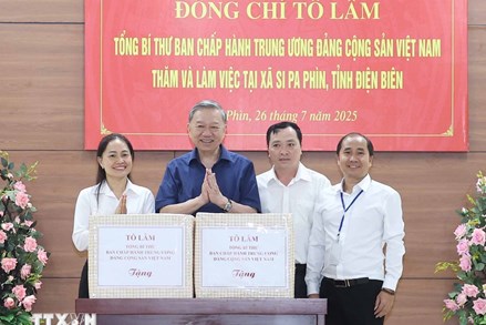 Tổng Bí thư Tô Lâm kiểm tra vận hành hệ thống chính trị xã Si Pa Phìn, tỉnh Điện Biên