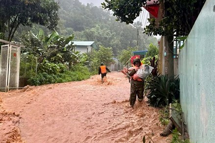 Thủ tướng yêu cầu khẩn trương khắc phục hậu quả mưa lũ tại tỉnh Điện Biên
