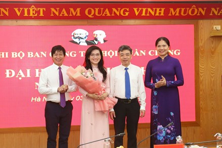 Phó Chủ tịch Hà Thị Nga dự Đại hội Chi bộ Ban Công tác hội quần chúng lần thứ I, nhiệm kỳ 2025-2030