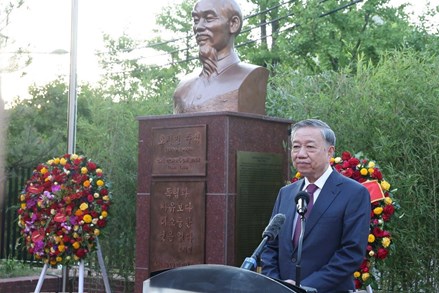 Tổng Bí thư Tô Lâm dự Lễ Khánh thành tượng Chủ tịch Hồ Chí Minh tại Hàn Quốc