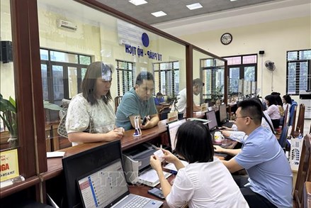 Xây dựng phương án phụ cấp mới đối với cán bộ, công chức, viên chức cấp xã 