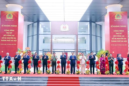 Tổng Bí thư dự Lễ Khánh thành công trình Trụ sở Bộ Công an