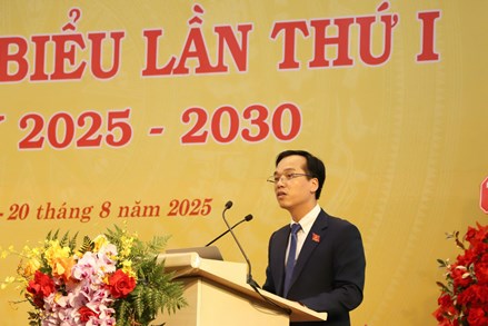 Xây dựng Mặt trận số - Tạo cầu nối vững chắc giữa nhân dân với Đảng, Nhà nước, MTTQ Việt Nam