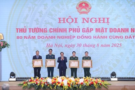 Thủ tướng gửi 3 thông điệp quan trọng sau 80 năm doanh nghiệp đồng hành cùng đất nước