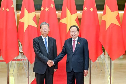 Chủ tịch Quốc hội Trần Thanh Mẫn hội đàm với Ủy viên trưởng Nhân đại toàn quốc Trung Quốc Triệu Lạc Tế