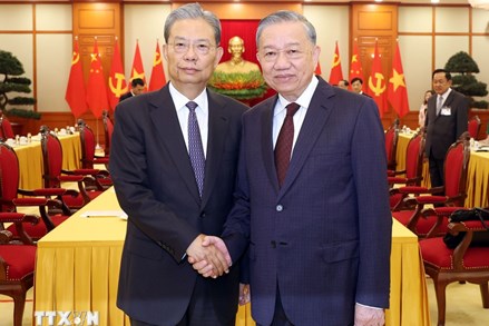 Tổng Bí thư Tô Lâm tiếp Ủy viên Trưởng Nhân đại toàn quốc Trung Quốc Triệu Lạc Tế