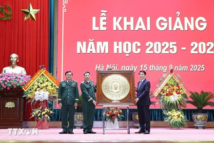 Chủ tịch nước Lương Cường dự Lễ khai giảng năm học 2025-2026 của Học viện Quốc phòng 
