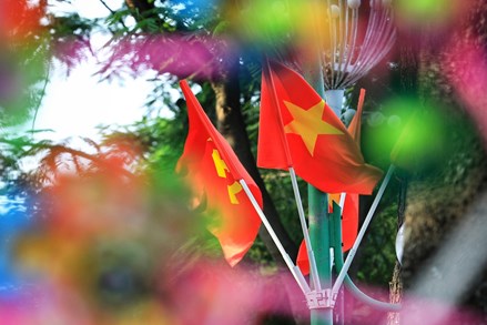 Phê phán luận điệu xuyên tạc các nghị quyết “bộ tứ trụ cột”