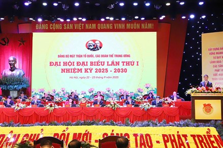 Đại hội đại biểu Đảng bộ MTTQ, các đoàn thể Trung ương lần thứ I: Bàn giải pháp nâng cao chất lượng cán bộ, đảng viên trong mỗi chi bộ