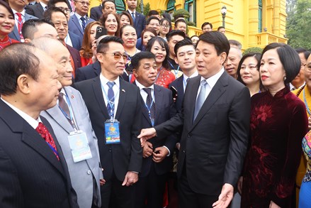 Chăm lo, bảo vệ quyền lợi và phát huy nguồn lực cộng đồng người Việt Nam ở nước ngoài, góp phần phát triển đất nước trong kỷ nguyên mới