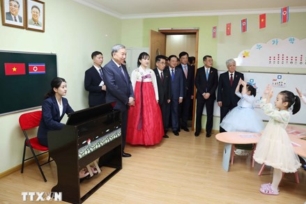 Tổng Bí thư Tô Lâm thăm Trường Mẫu giáo Kiêng Sang và lớp học mang tên Chủ tịch Hồ Chí Minh