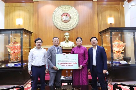 HƠN 907 TỶ ĐỒNG ĐĂNG KÝ ỦNG HỘ THÔNG QUA TÀI KHOẢN CỦA BAN VẬN ĐỘNG CỨU TRỢ TRUNG ƯƠNG 