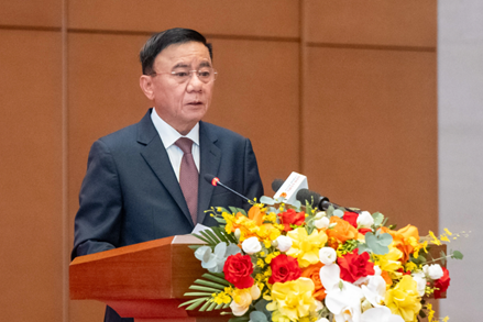 Chỉ thị của Ban Bí thư về việc thực hiện bảo hiểm y tế toàn dân trong giai đoạn mới