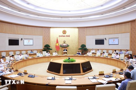 Thủ tướng yêu cầu giữ nghiêm kỷ luật, kỷ cương, nâng cao chất lượng xây dựng pháp luật