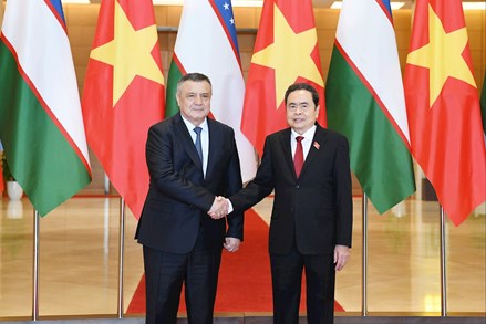Chủ tịch Quốc hội Trần Thanh Mẫn tiếp Chủ tịch Hạ viện Uzbekistan