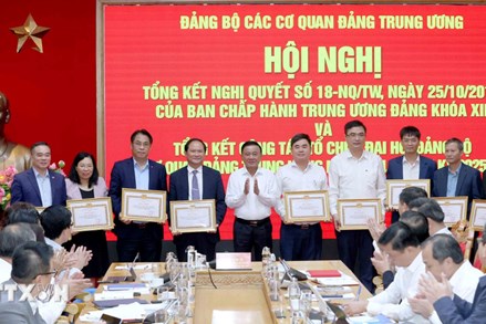 Đảng bộ các cơ quan Đảng TW tổng kết việc thực hiện Nghị quyết số 18-NQ/TW 