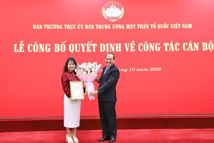 Ban Thường trực Ủy ban Trung ương MTTQ Việt Nam công bố Quyết định về công tác cán bộ