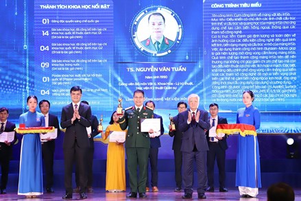 Chủ tịch Đỗ Văn Chiến: Phải đưa chính sách vào thực tiễn cuộc sống, không được để chính sách tồn tại trên giấy