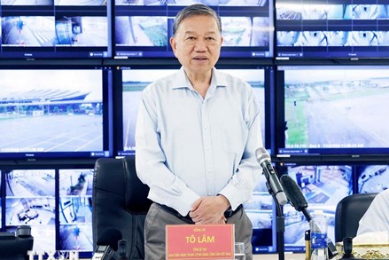 Tổng Bí thư Tô Lâm: Khẩn trương khắc phục hậu quả mưa lũ tại Huế để cuộc sống người dân sớm trở lại bình thường